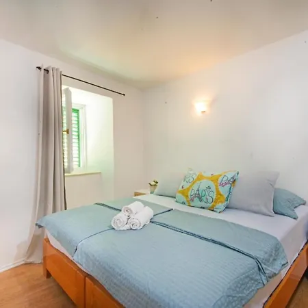 Apartment Tina Vodice
